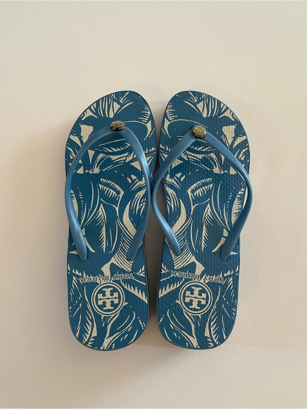 Tory Burch Blue Tropical Print Platform Flip Flop Sandals, Size 8 - Picture 8 of 9